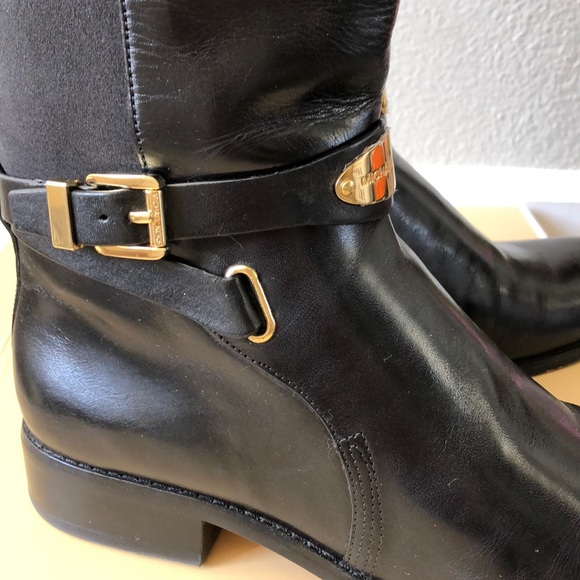 Michael Kors Arley Stretch Boot - Picture 5 of 9